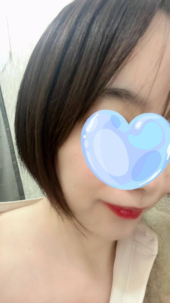 Nanami's selfie